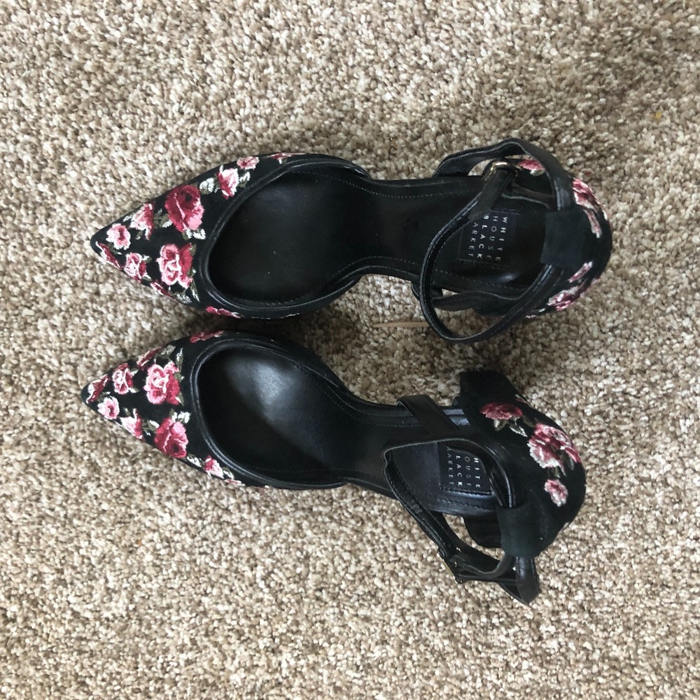 FLORAL SUEDE SHOES WHITE HOUSE BLACK MARKET 8 1/2
